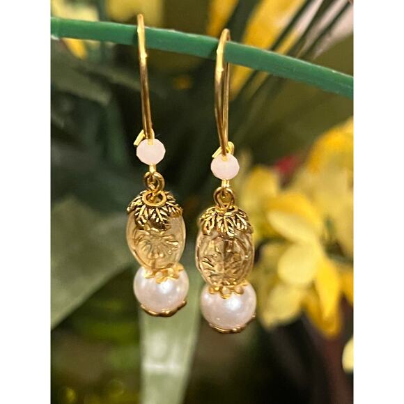 Handmade Earrings Czech Glass Pearl Bead Dangle Classic Hypoallergenic - Picture 1 of 4